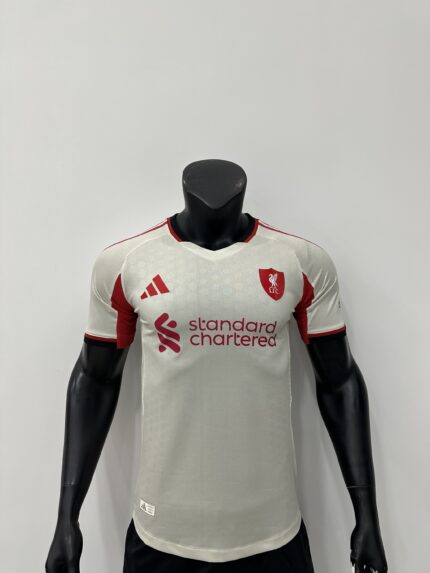 ليفربول 25/26 نسخة اللاعبين